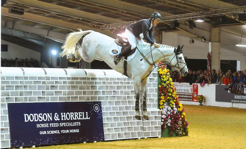 THEY TOTALLY SMASHED IT !! Zacincelle BDA & main man Kyle Hassell jumped their way to the fifth & final round in their first affiliated puissance CLEARING a whopping 2m05 !!!!!!